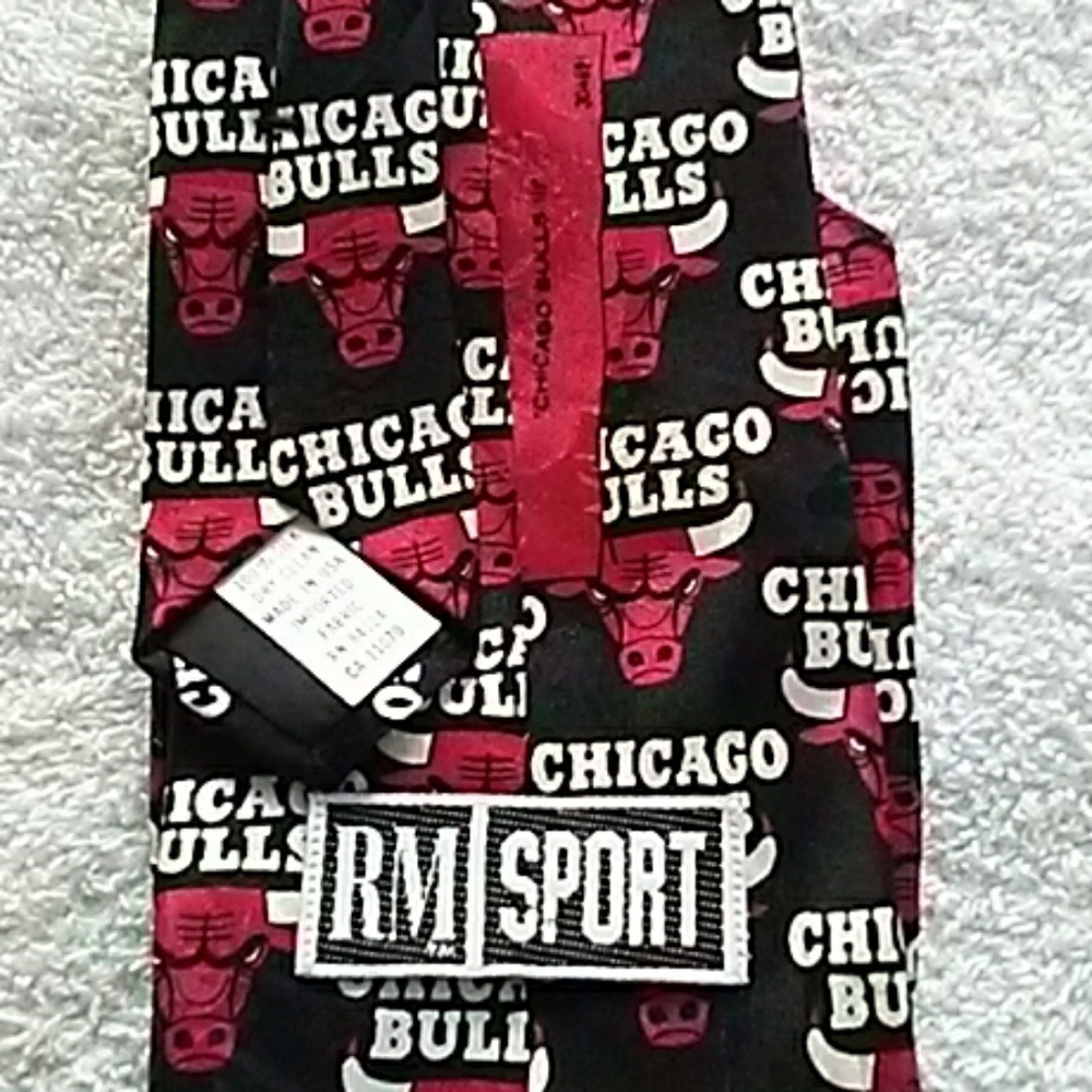 Tie - Picture 3 of 3